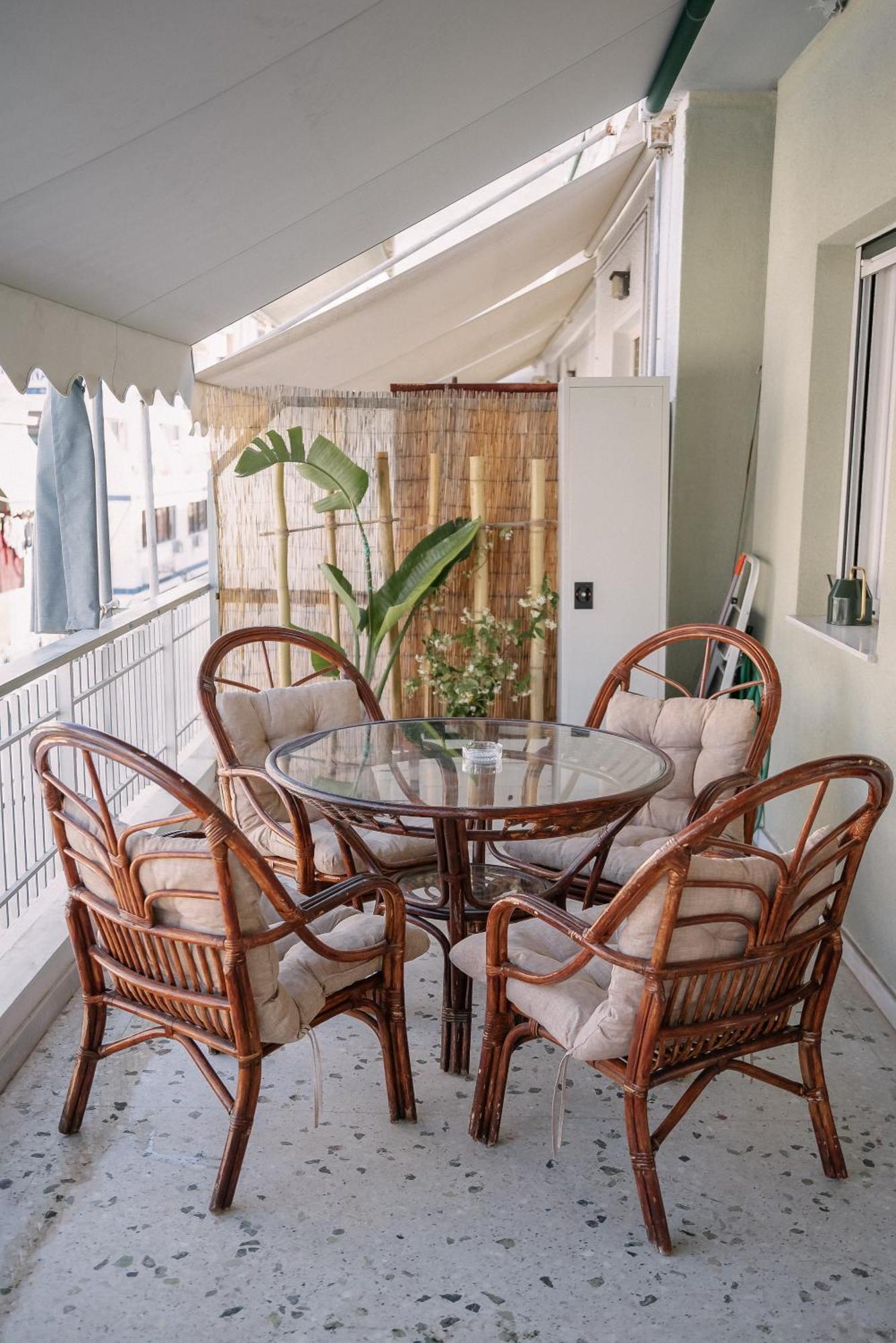 3Cs Athens Ampelokipoi Comfy Flat Ft Patio Airport Direct Day N Night Apartman Kültér fotó